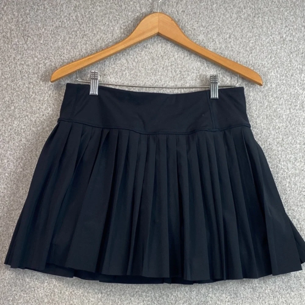 Athleta Elevate Pleated Skort Black Size M – Athletic / Athleisure / Pickleball
